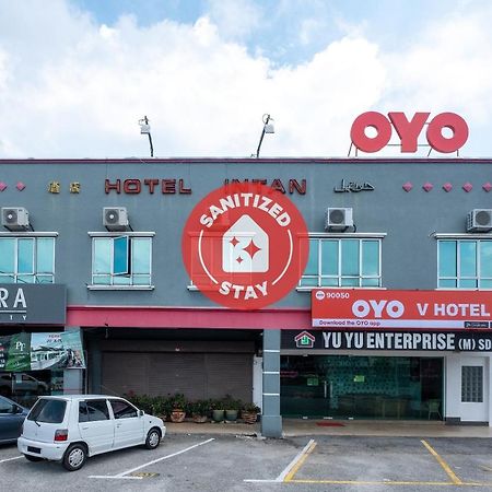 OYO 90050 V Hotel Teluk Intan Exteriér fotografie