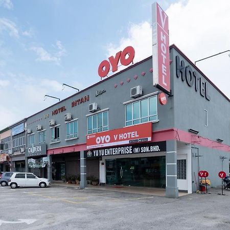 OYO 90050 V Hotel Teluk Intan Exteriér fotografie