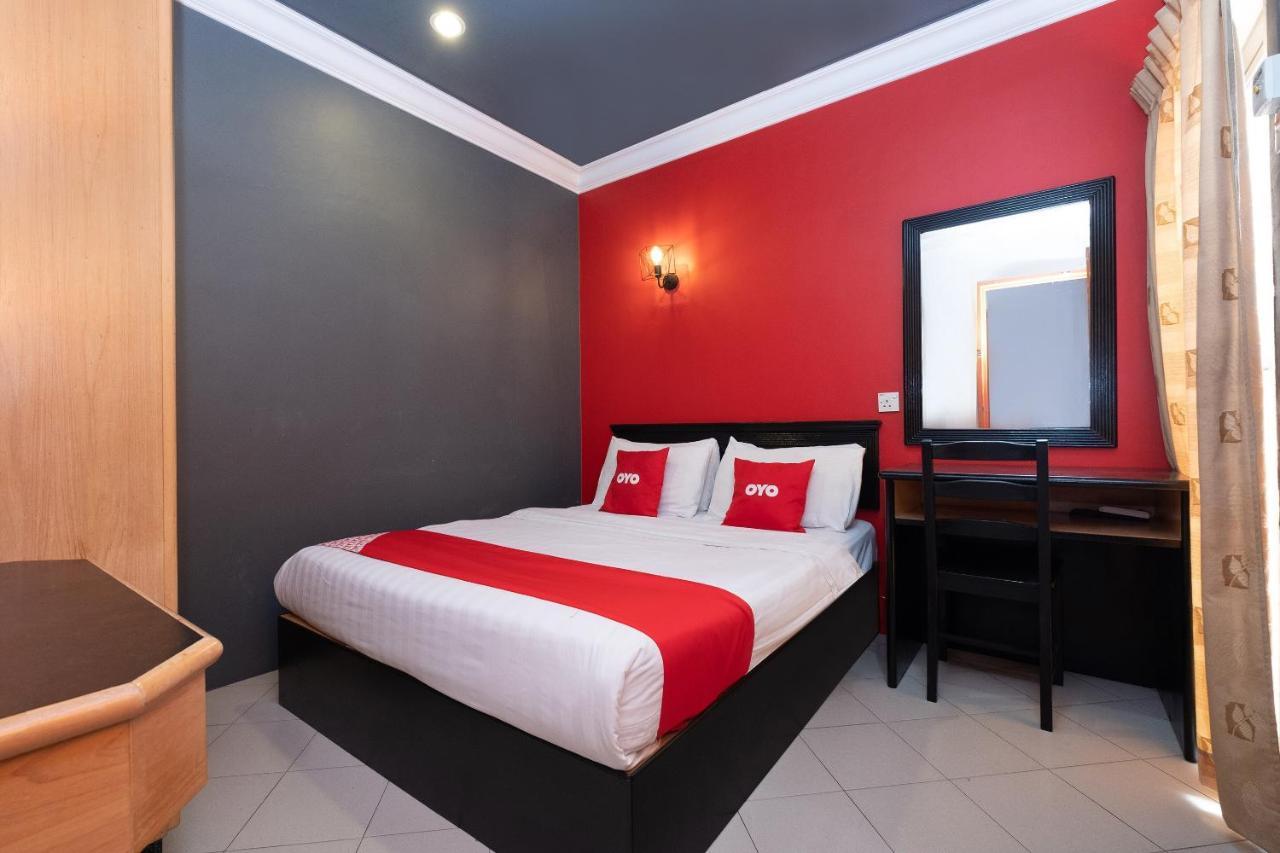 OYO 90050 V Hotel Teluk Intan Exteriér fotografie