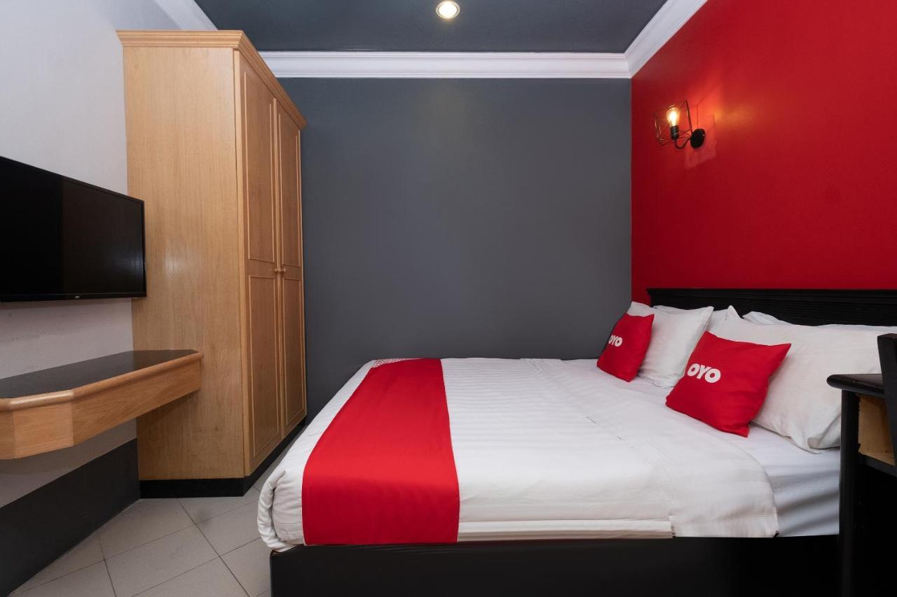 OYO 90050 V Hotel Teluk Intan Exteriér fotografie