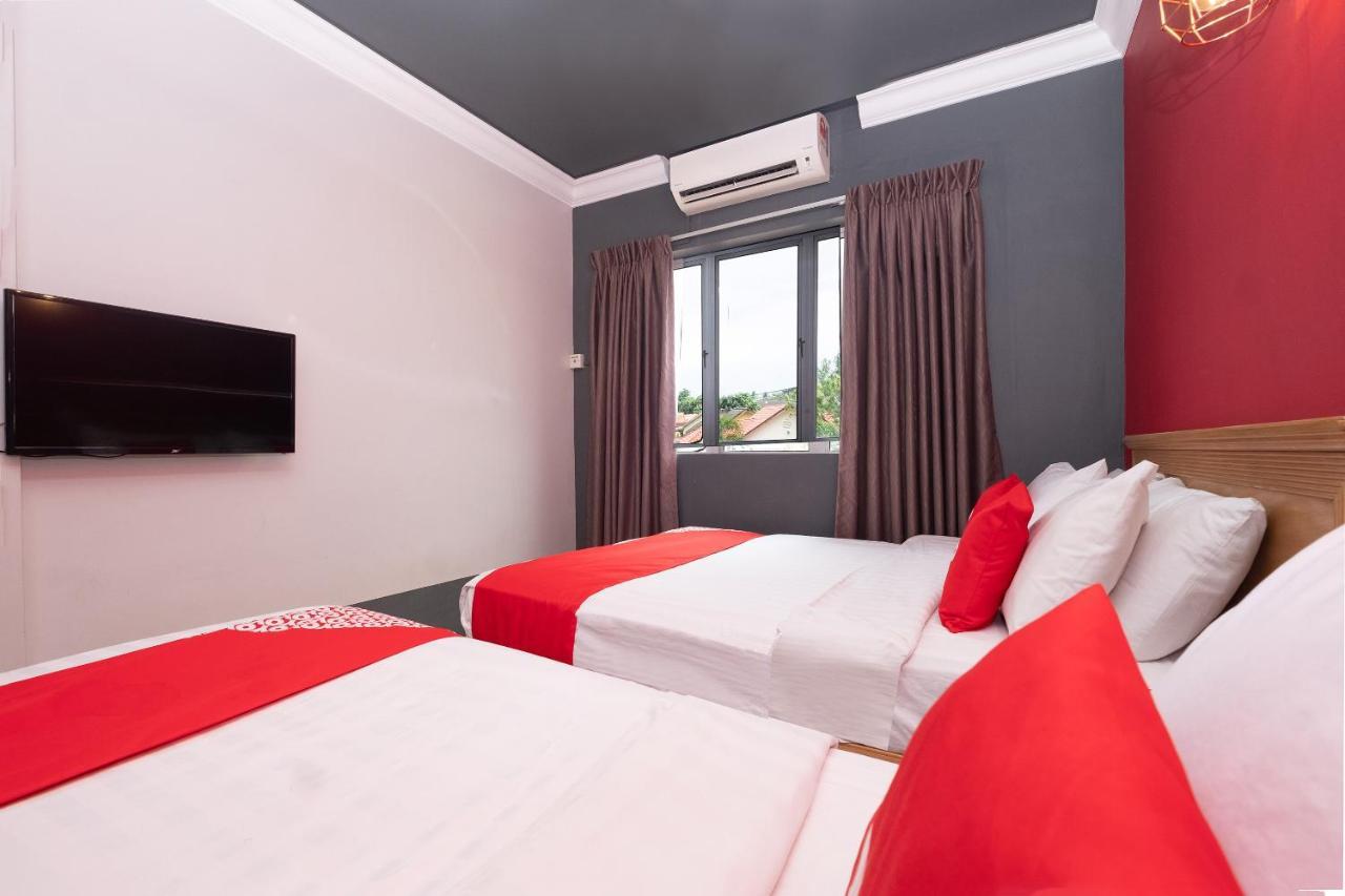 OYO 90050 V Hotel Teluk Intan Exteriér fotografie