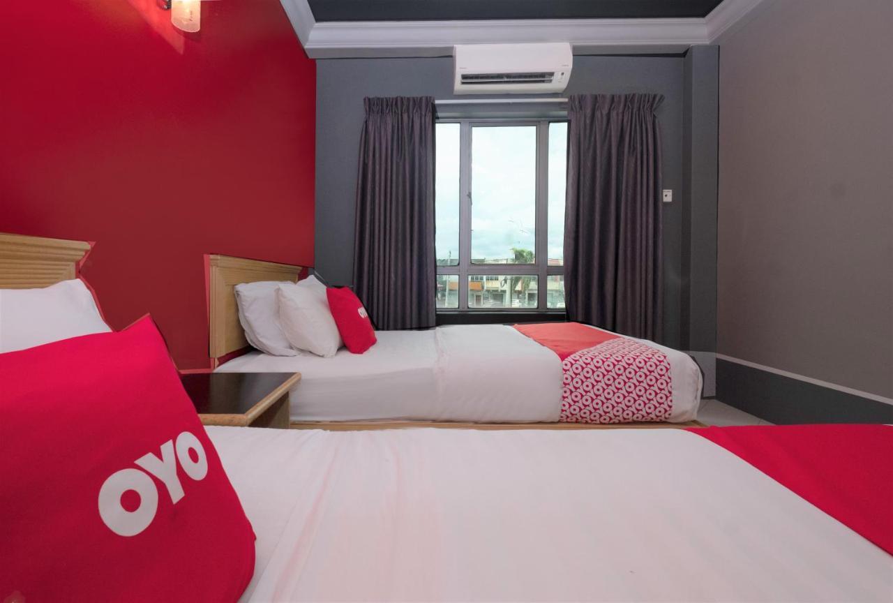 OYO 90050 V Hotel Teluk Intan Exteriér fotografie
