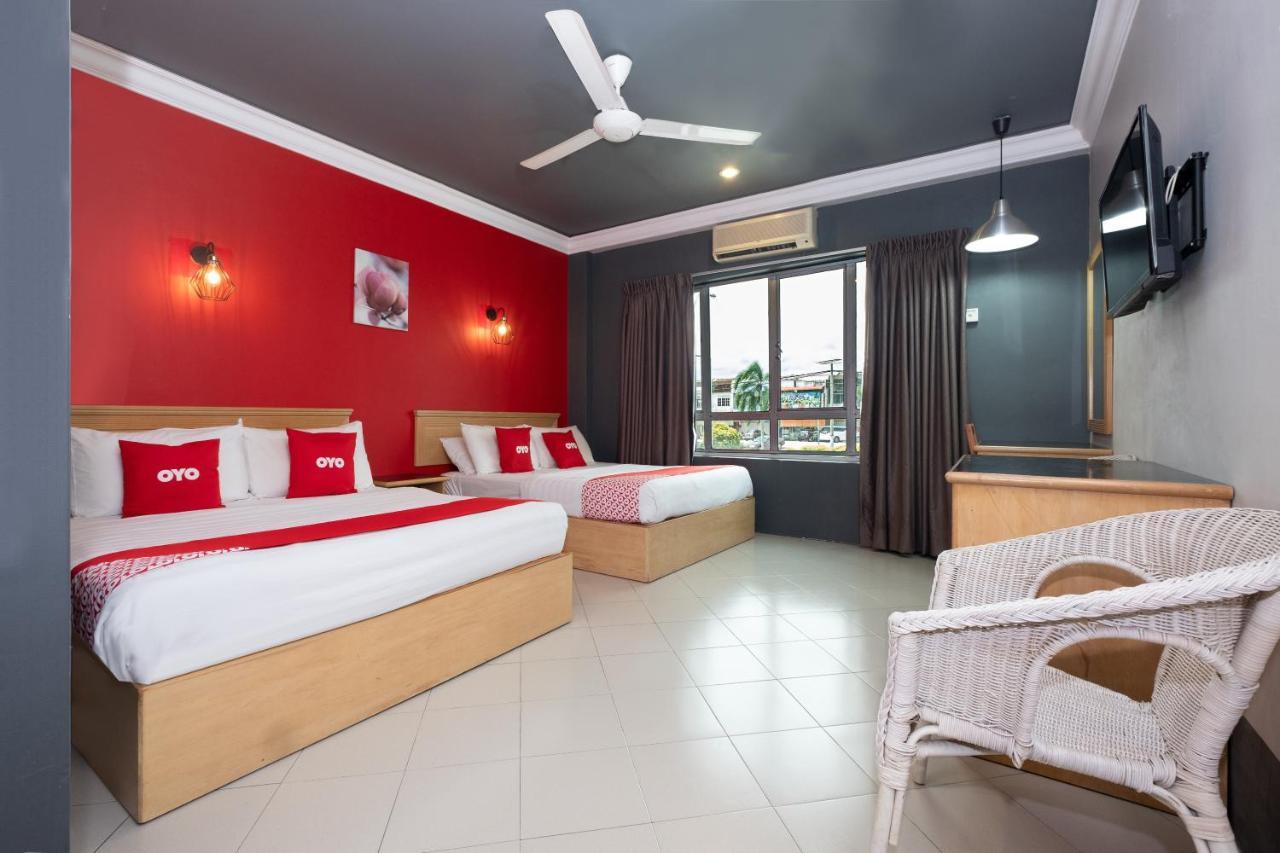 OYO 90050 V Hotel Teluk Intan Exteriér fotografie