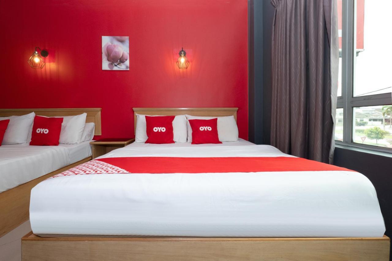 OYO 90050 V Hotel Teluk Intan Exteriér fotografie
