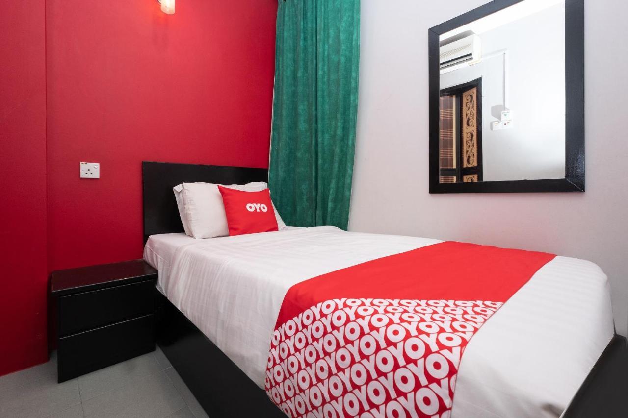 OYO 90050 V Hotel Teluk Intan Exteriér fotografie