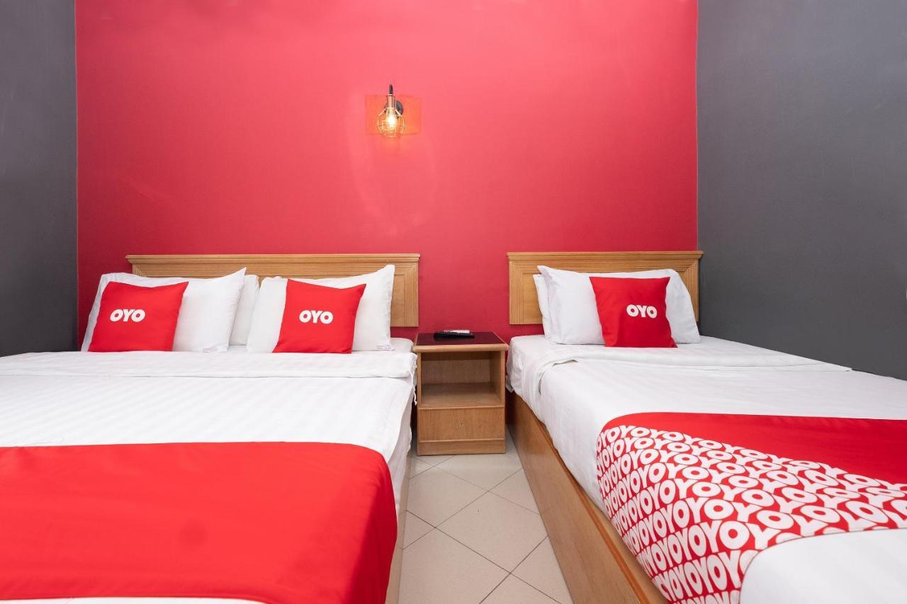 OYO 90050 V Hotel Teluk Intan Exteriér fotografie